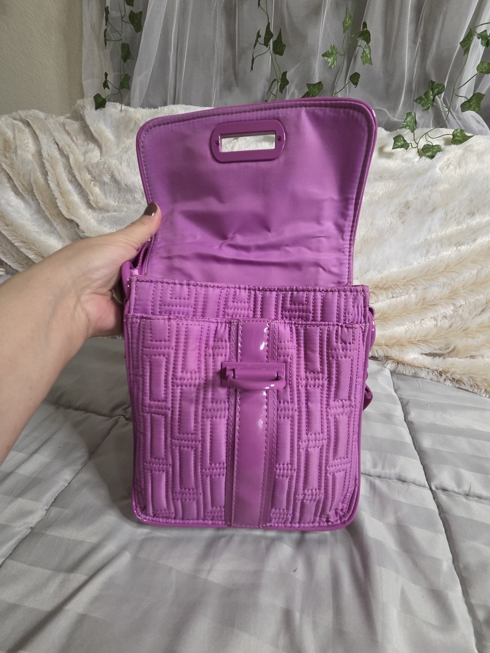 Vera Bradley Ultimate Crossbody - Picture 8 of 13